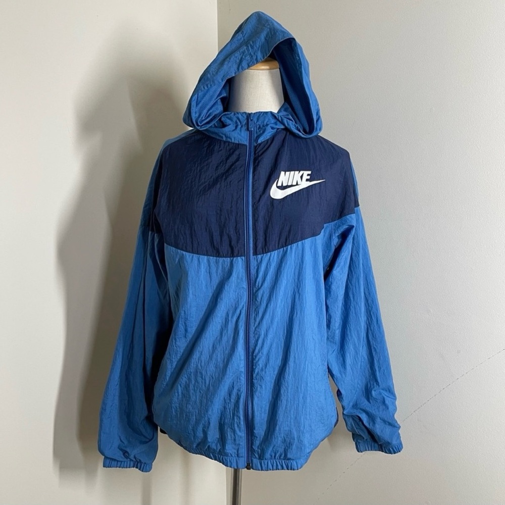 Nike Boy’s Blue Crinkle Nylon- SZ XL -Woven Windbreaker Hooded Packable Jacket